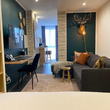 Marram Suitehotel מלון מונסטר